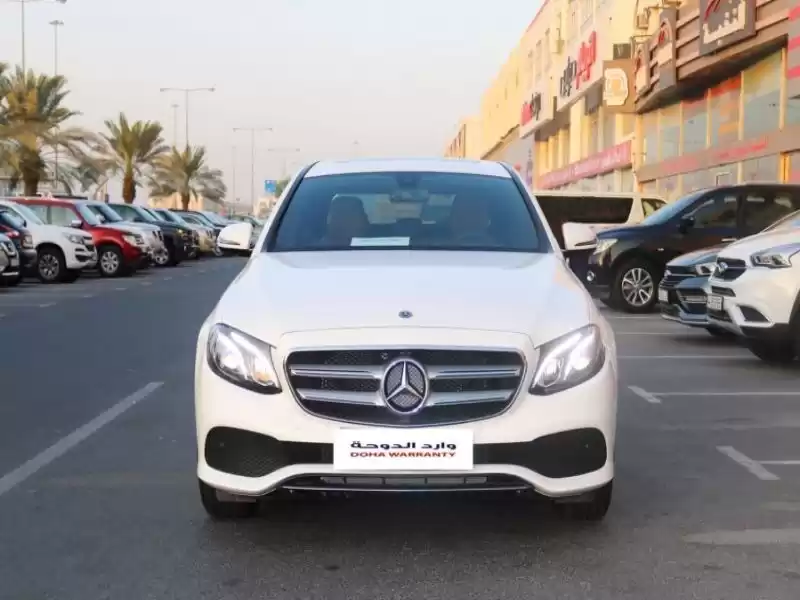 Nouveau Mercedes-Benz E Class À vendre au Doha #6556 - 1  image 